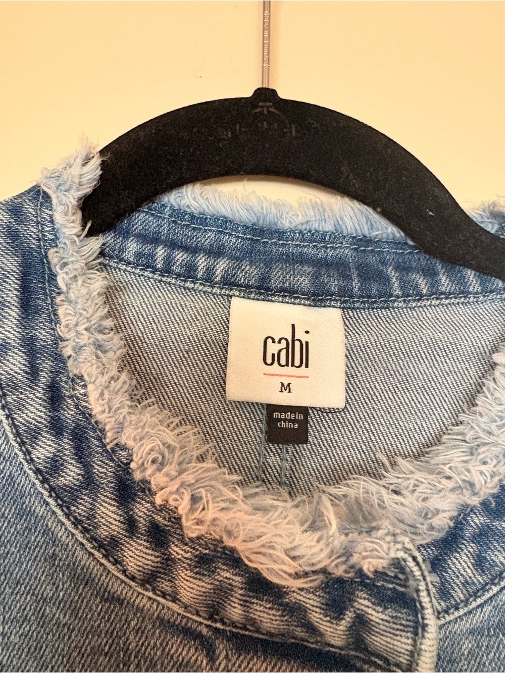 CAbi Jeanie Denim Jacket Spring 2026 - Picture 5 of 9